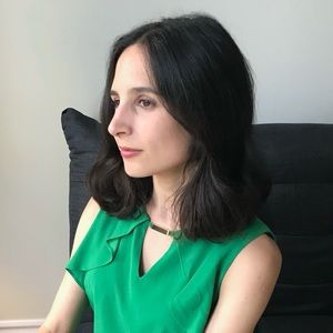 Meet your Posher, Velia